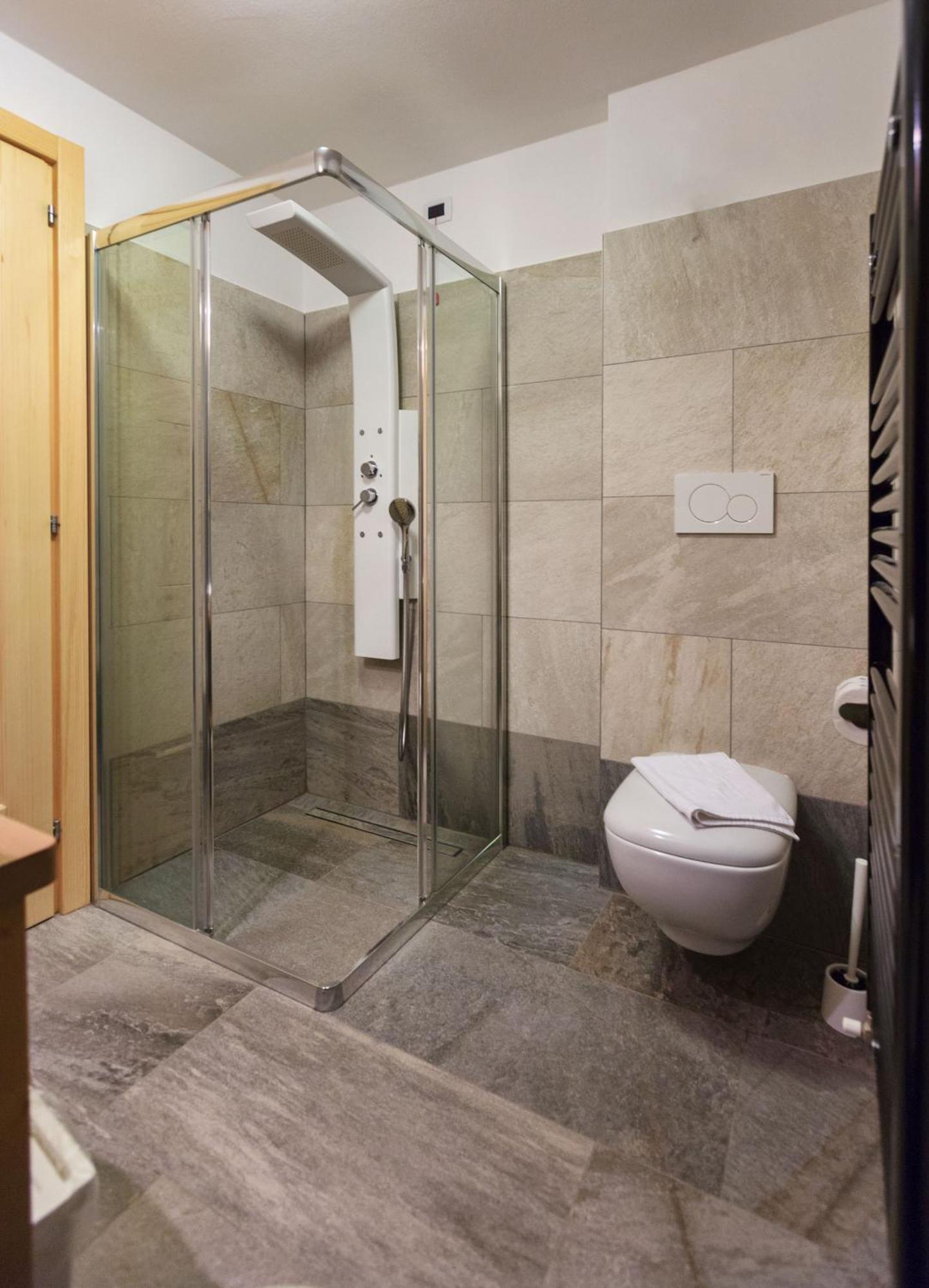La Marmote Albergo Diffuso Di Paluzza Ronc Εξωτερικό φωτογραφία