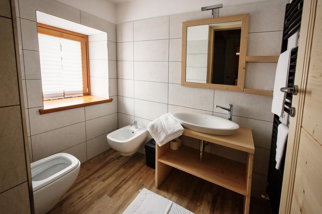 La Marmote Albergo Diffuso Di Paluzza Ronc Δωμάτιο φωτογραφία