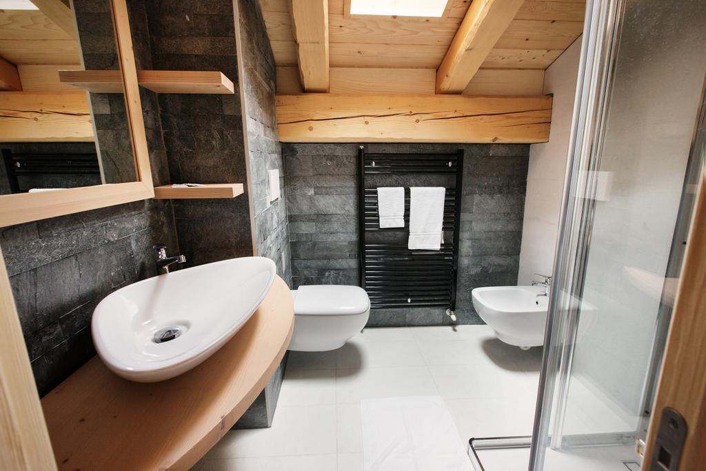 La Marmote Albergo Diffuso Di Paluzza Ronc Δωμάτιο φωτογραφία