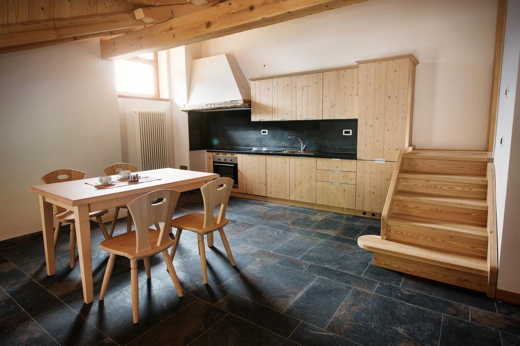 La Marmote Albergo Diffuso Di Paluzza Ronc Δωμάτιο φωτογραφία